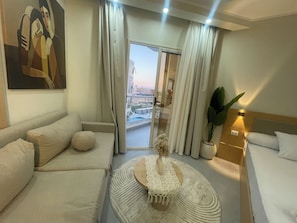 Luxury Apartment, Beach View | Egyptian cotton sheets, premium bedding, pillow-top beds - Scandic Resort (Hurghada)