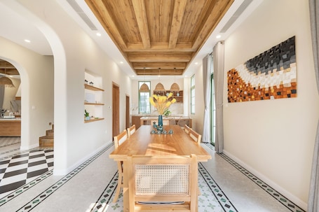 Premier Villa, 5 Bedrooms, Private Pool | Dining room