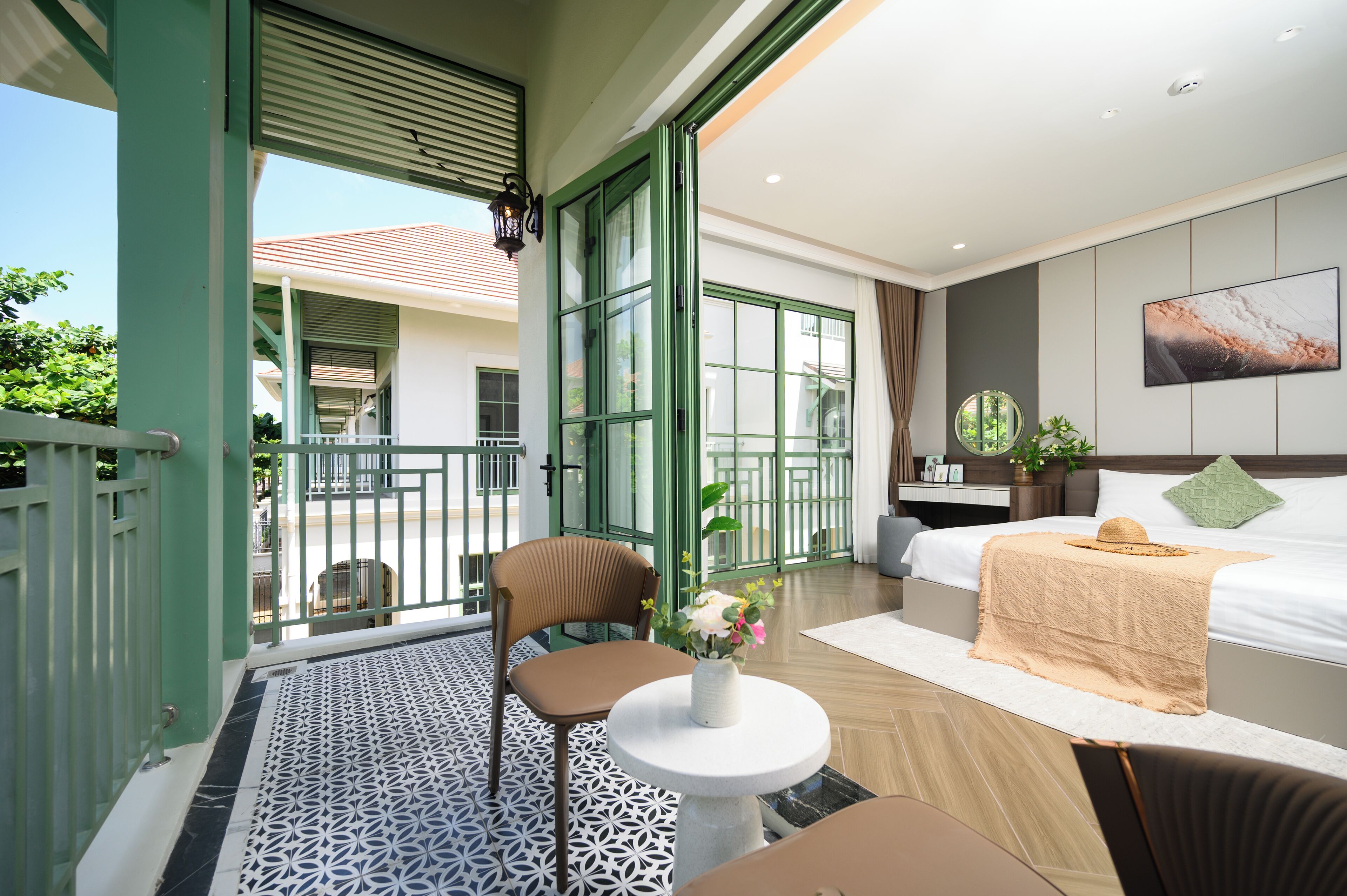 Biệt thự Cao cấp, nhiều phòng ngủ, hồ bơi riêng | Bộ đồ giường cao cấp, nệm cao su hoạt tính (memory foam) 