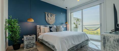 1 bedroom, iron/ironing board, bed sheets