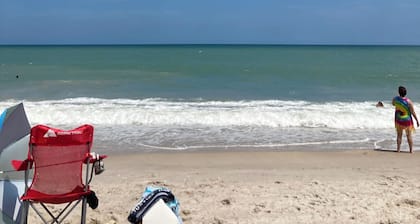 Pet Friendly l HotTub l Beach 8 mi l Sebastian 7mi l Bass Fishing 
Boating Swim