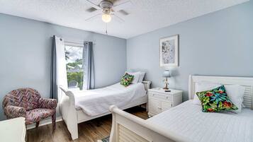 2 多间卧室、办公桌、熨斗/熨衣板、免费 WiFi