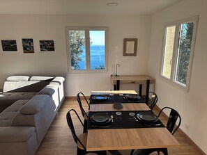 Dining - Quiet house with superb sea view (Brando)