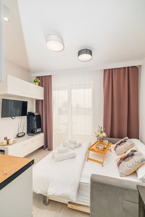 Fer et planche à repasser, Wi-Fi gratuit, draps fournis