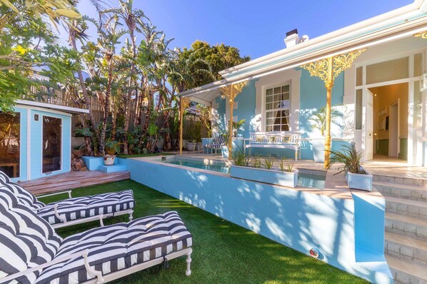 Outdoor pool - Amina Boutique Hotel (Cape Town)