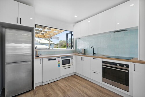 Coastal Comfort - Foxton Beach Holiday Home