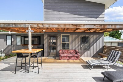 Coastal Comfort - Foxton Beach Holiday Home