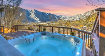 Hot Tub, Game Room w/ Mountain Views Near Town