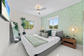 4 makuuhuonetta, silitysrauta/-lauta, Wi-Fi, vuodevaatteet