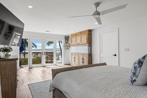 4 chambres, fer et planche à repasser, Wi-Fi, draps fournis