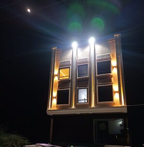 Façade de l’hébergement