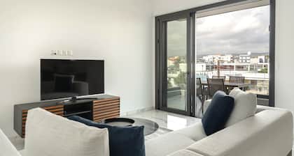 Phaedrus Living: Limassol Opalia Residences Jade