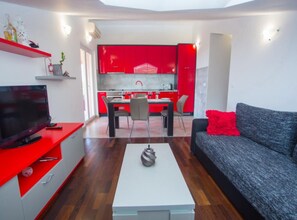 TV - Apartments Grljusic - One Bedroom Apartment with Sea View 207 (Makarska)