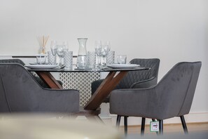Dining room - Avari Apartments - Princeton Collection (London)