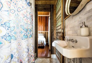 3 habitaciones, wifi y ropa de cama
