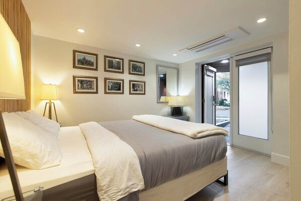 1 bedroom, iron/ironing board, travel cot, WiFi