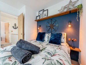 3 bedrooms, free WiFi, bed sheets
