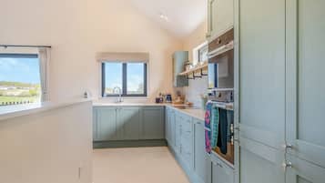 Dishwasher, highchair