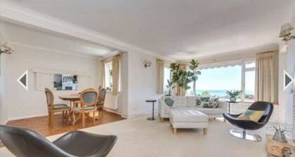 Charming 3-bedroom house in welcoming Brighton and Hove with WiFi