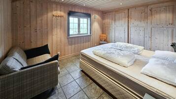 4 slaapkamers, reisbedje, gratis wifi