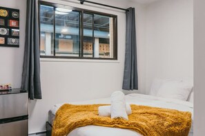 Wifi gratis y ropa de cama 