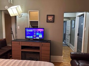 1 Schlafzimmer, Schreibtisch, Bügeleisen/Bügelbrett, kostenloses WLAN