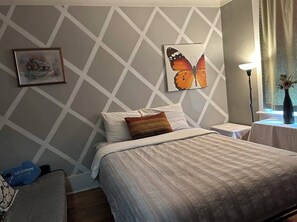 1 bedroom, desk, iron/ironing board, free WiFi