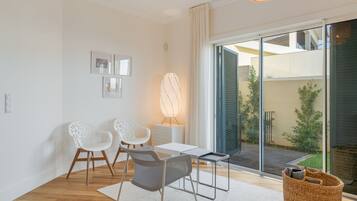 4 عدّة غرف نوم