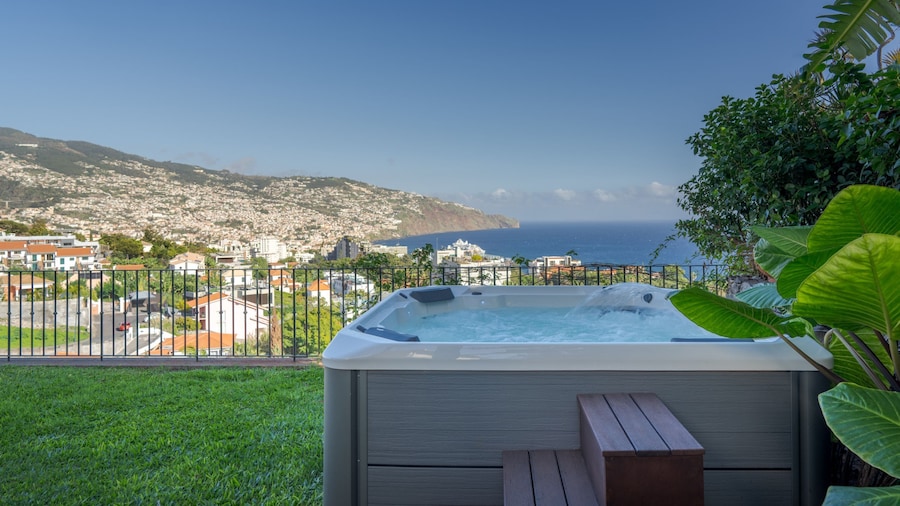 Sublime View Villa by Atlantic Holiday