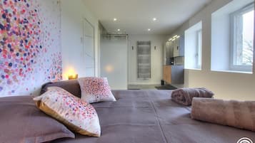 3 habitaciones, tabla de planchar con plancha y wifi gratis