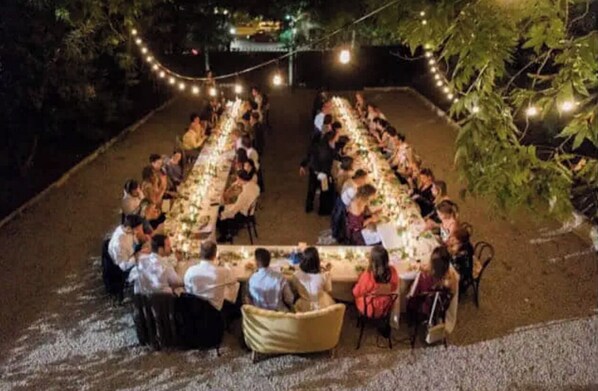 Espace de banquet à l’extérieur