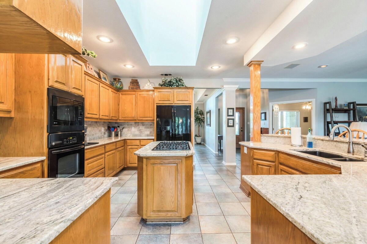 Photo 22 of ♥Relaxing Oasis♥Pool♥ Spa♥Steam shower☀ 3-Acre Backyard, Games/Activities!