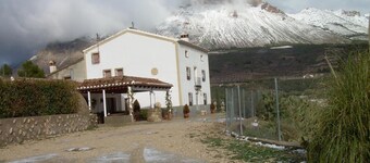 Country House 'Cortijo El Paso' with Mountain View, Private Pool and Private Terrace