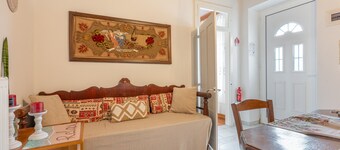 Apartment 'Casa Mouliana' with Mountain View, Wi-Fi and Air Conditioning