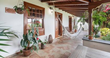 Holiday Home 'El Bebedero De Los Sauces' with Sea View, Private Pool and Wi-Fi