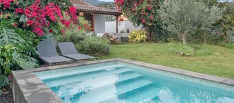 Holiday Home 'El Bebedero De Los Sauces' with Sea View, Private Pool and Wi-Fi