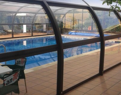 Casa rural 'Landa' con vistas a la montaña, piscina privada y Wi-Fi