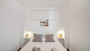 1 slaapkamer, een strijkplank/strijkijzer, gratis wifi, beddengoed