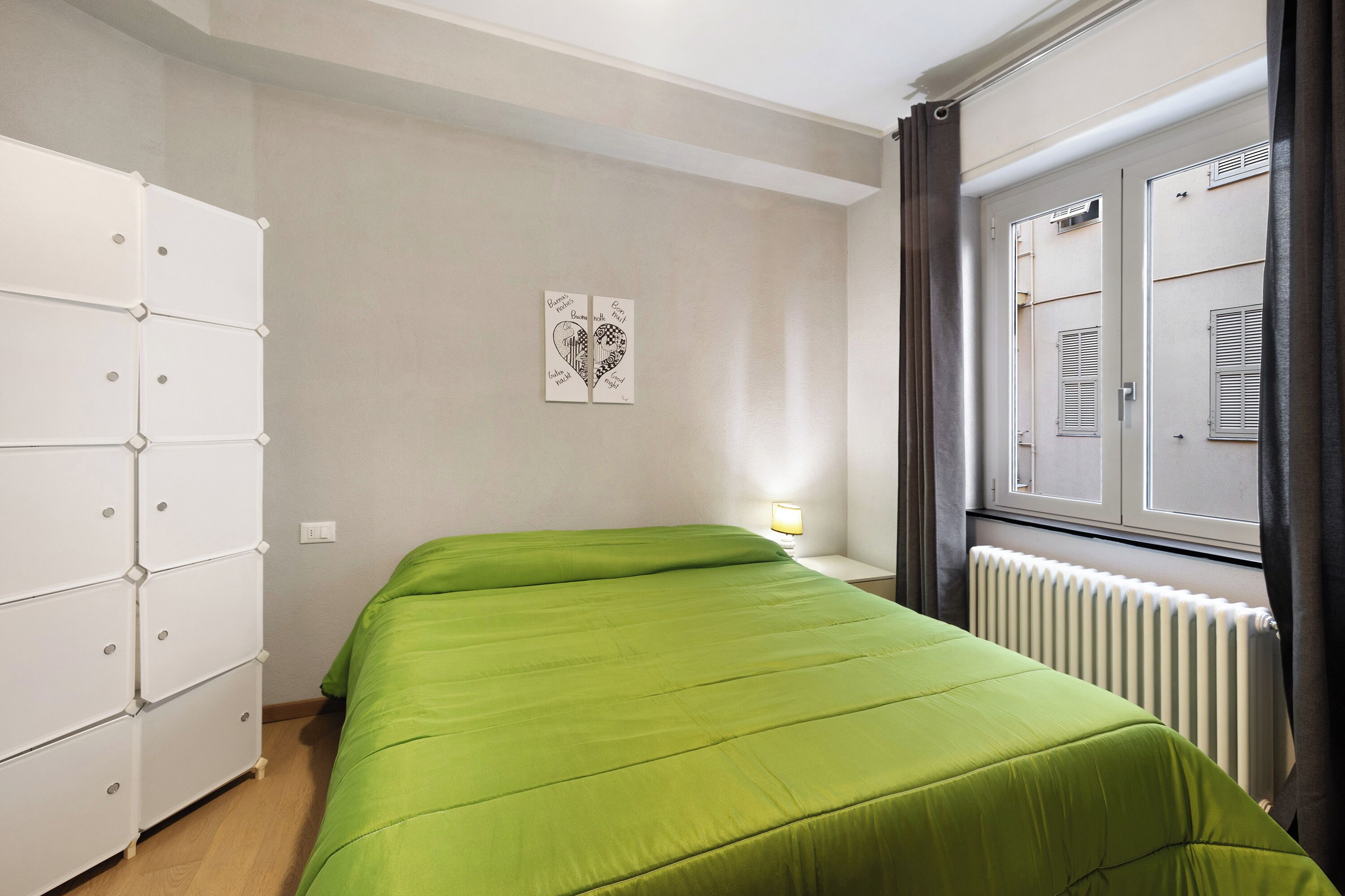 2 slaapkamers, een strijkplank/strijkijzer, gratis wifi, beddengoed