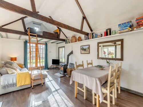 2 bedroom accommodation in Tunbridge Wells