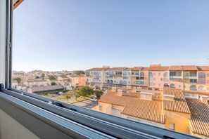Interior - Apartment 'La Conque' with Air Conditioning (Agde)