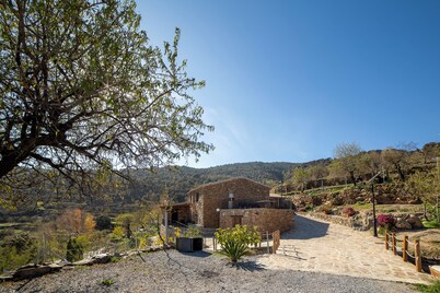 Apartment In A Hotel 'Los Moreno' with Mountain View, Wi-Fi