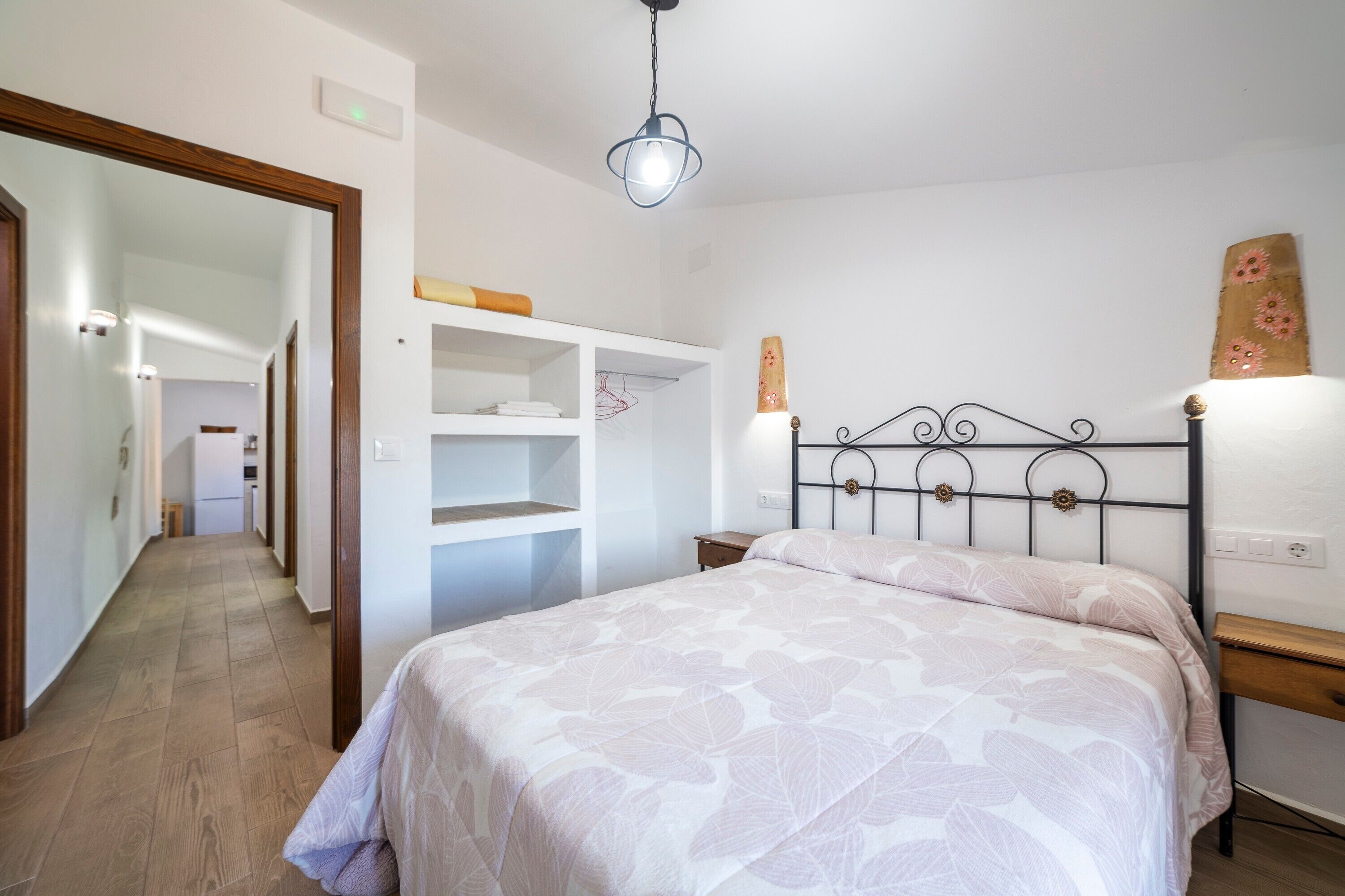 3 bedrooms, free WiFi, bed sheets