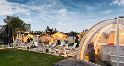 Lovely home in Darlowo Wicie with WiFi