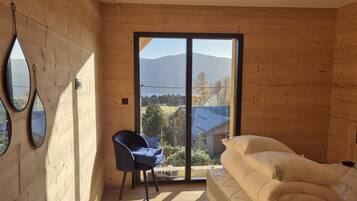 5 Schlafzimmer, Bügeleisen/Bügelbrett, kostenloses WLAN, Bettwäsche