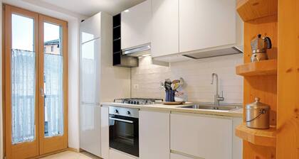 Ferienwohnung 'Appartamento Pieve' mit Bergblick und Balkon