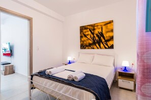 2 habitaciones, tabla de planchar con plancha y wifi gratis 