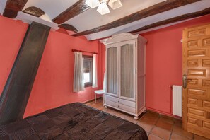 4 chambres, Wi-Fi gratuit, draps fournis