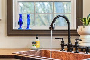 Interior - Veteran Owned - Ideal Spot Near Marina with Boat/Trailer Parking (Smithville)