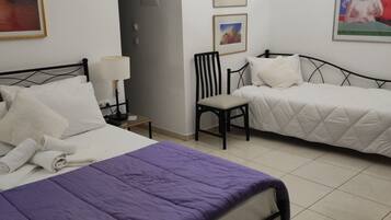 1 Schlafzimmer, Bügeleisen/Bügelbrett, kostenloses WLAN, Bettwäsche